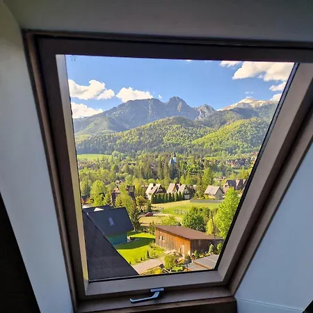 Mountain Palace Tatra & Διαμέρισμα